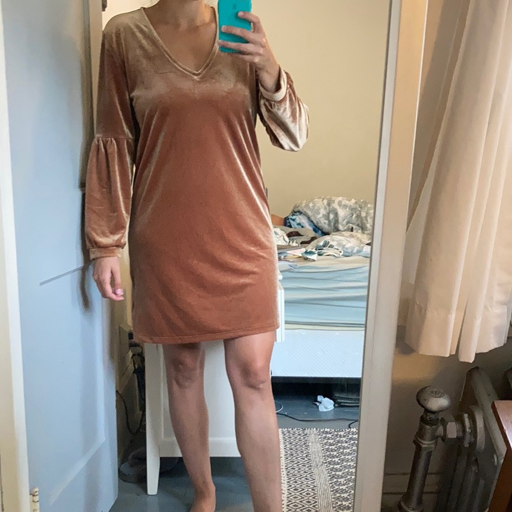 VELVET DRESS